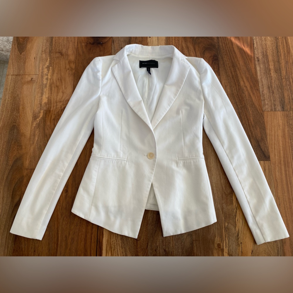 BCBG “Fay” Blazer in Gardenia - Picture 4 of 13